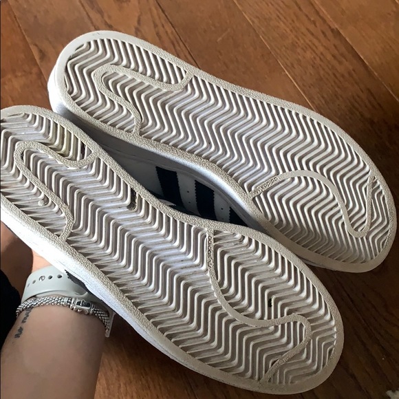 Adidas shall top super stars - Picture 3 of 5